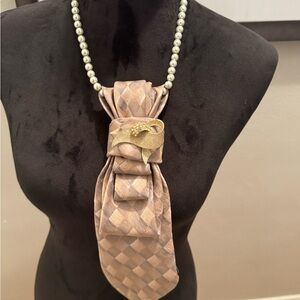 Vintage Brooch and Elegant Pearl and Gold Accent Tie Necklace